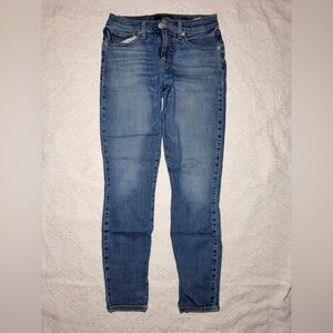 Lucky Brand Women's Skinny Jeans in Blue